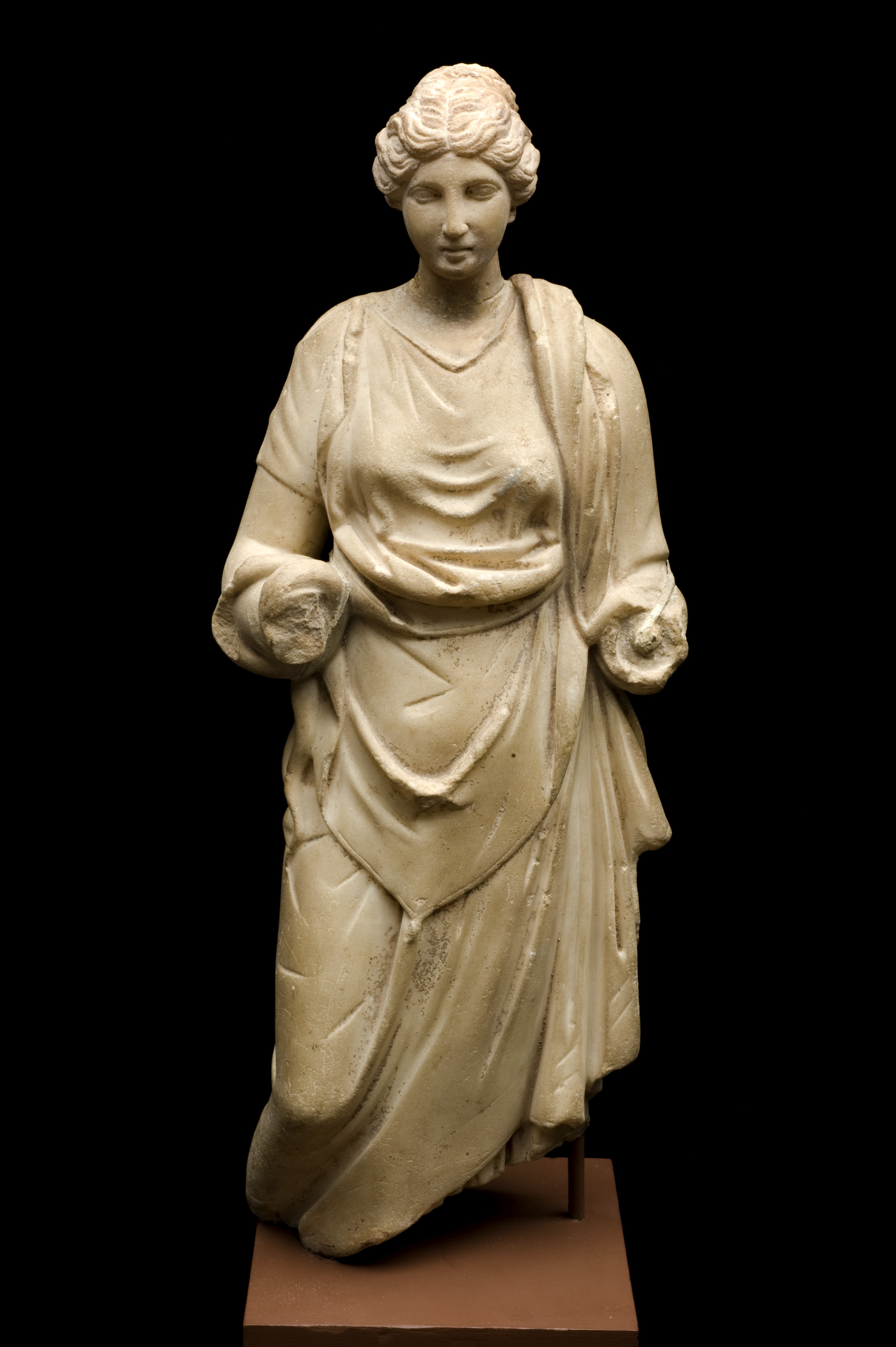 L0057462 Statue of the goddess Hygeia, Roman, 100 BCE - 100 CE